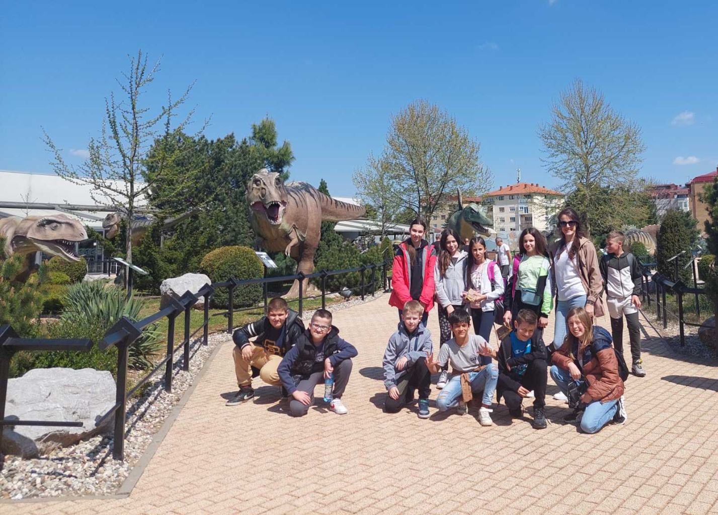 IMG-ef3f459c88d721914210e663d0c7a7f2-V.jpg IMG-ef3f459c88d721914210e663d0c7a7f2-V.jpg